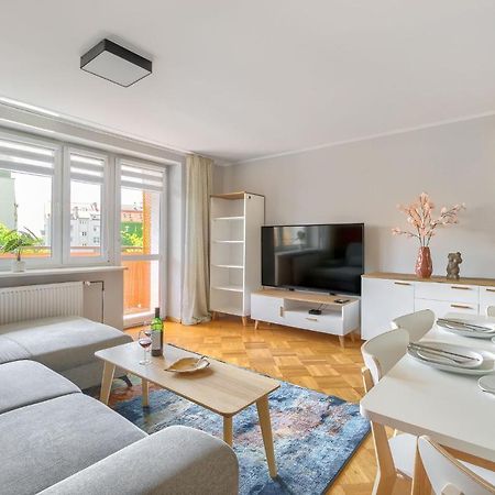 Family Center Spot Apartment Poznan Exterior photo
