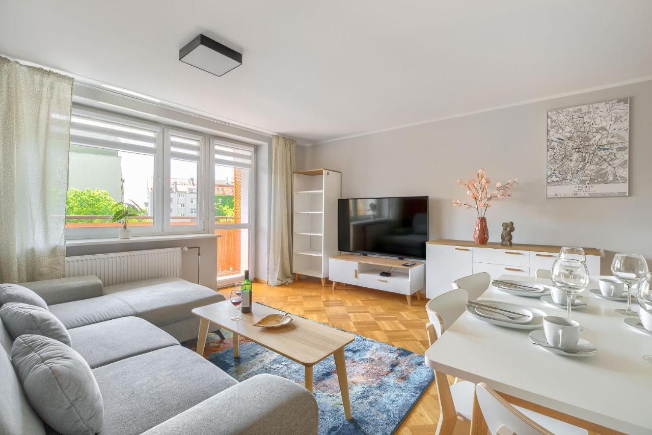 Family Center Spot Apartment Poznan Exterior photo